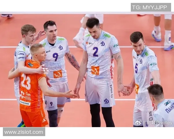 泽尼特与莫斯科迪纳摩激战正酣谁能在这场对决中笑到最后