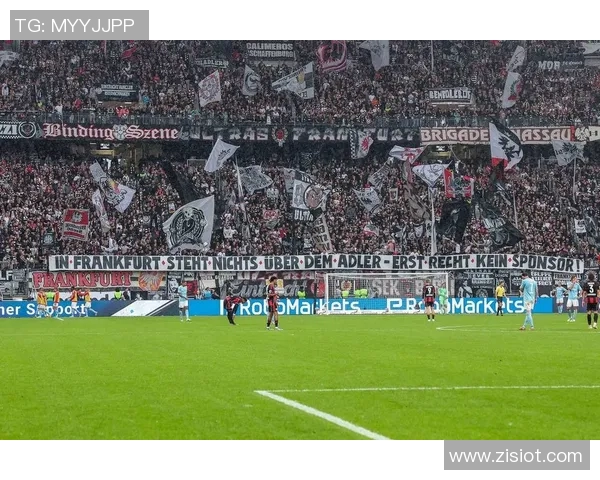 门兴擒科隆，喜迎主场胜利，球队士气高涨！