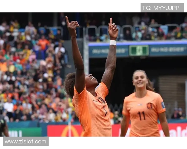 西班牙女足与南非女足激战正酣谁能在世界杯舞台上脱颖而出 西班牙女足与南非女足激战正酣谁能在世界杯舞台上脱颖而出